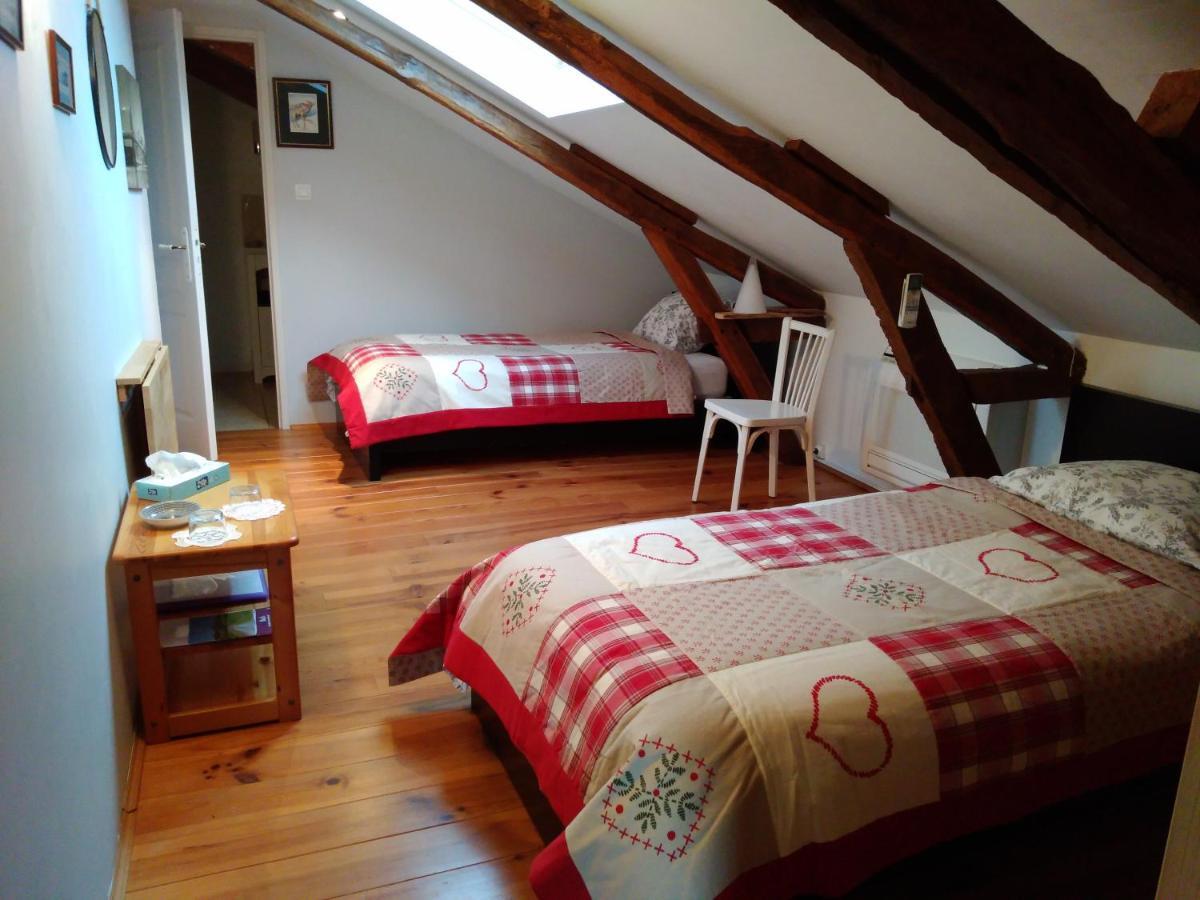 Viella Vacances Esterno foto